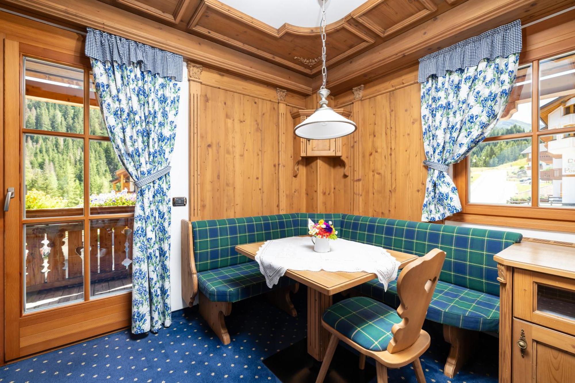 Chalet Barbara Arabba Eksteriør bilde